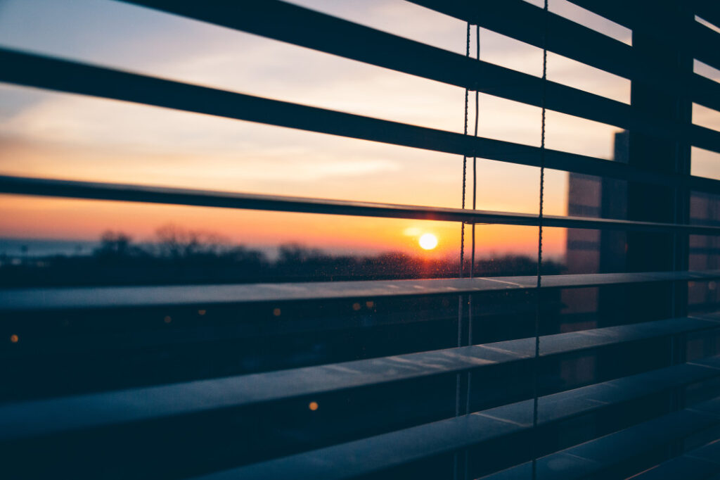 Choosing the Best Window Blinds for Office